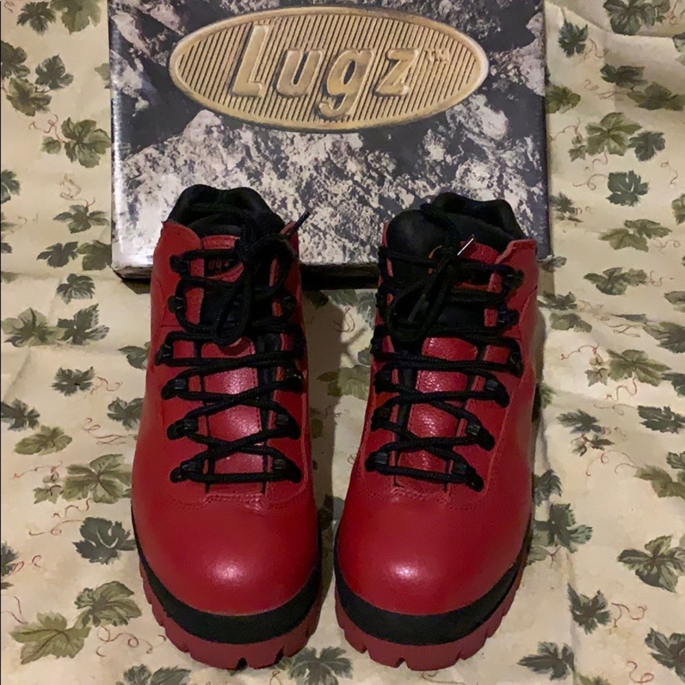 Lugz - Picture 3 of 5
